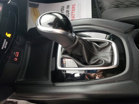 Used 2020 Nissan Rogue SV image 24