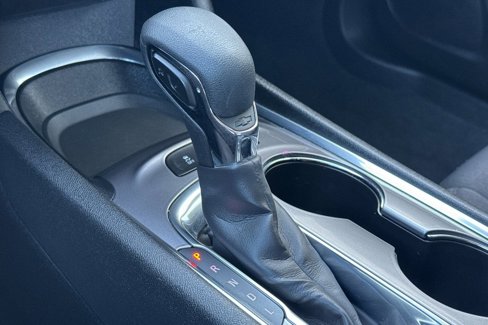 Used 2024 Chevrolet Malibu LT image 18
