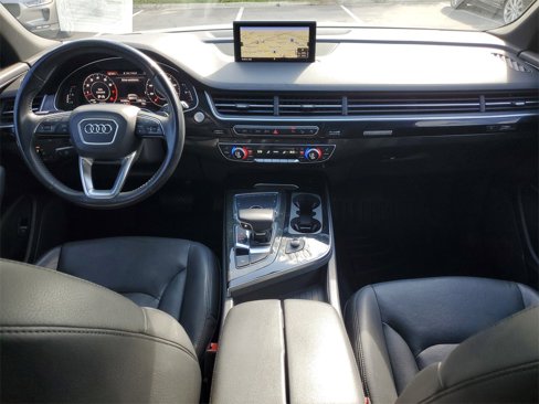 Used 2017 Audi Q7 3.0T Premium Plus image 26