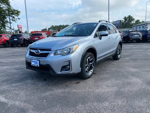Used 2017 Subaru Crosstrek 2.0i Premium image 3