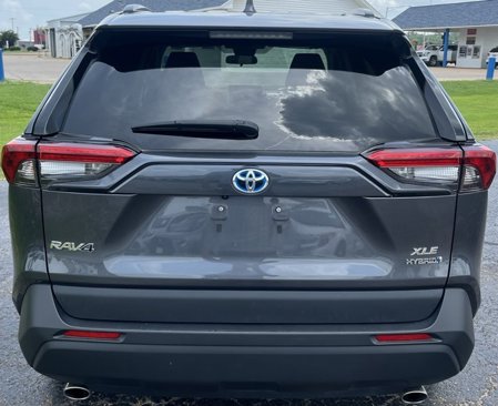 Used 2024 Toyota RAV4 XLE image 7
