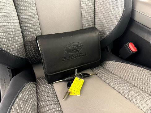 Used 2022 Subaru Outback Premium image 38