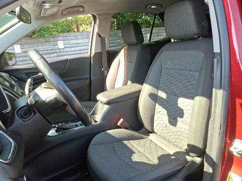 Used 2019 Chevrolet Equinox LT image 11