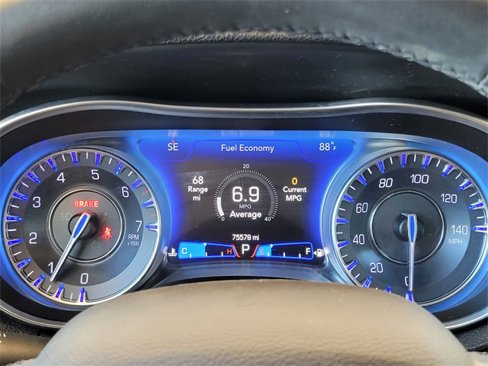 Used 2021 Chrysler 300 Touring w/ Sport Appearance Package image 24