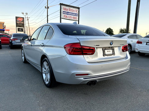 Used 2017 BMW 330i xDrive Sedan image 4