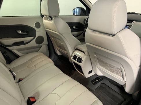 Used 2015 Land Rover Range Rover Evoque Pure Plus image 24
