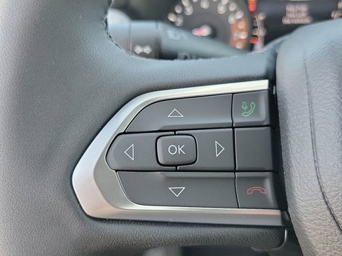 New 2025 Jeep Compass Latitude image 5