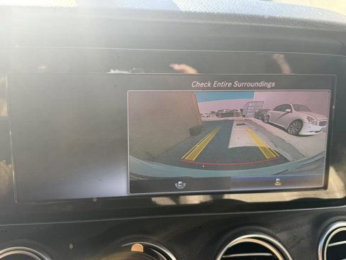 Used 2019 Mercedes-Benz E 300 image 9