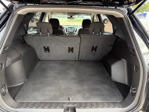 Used 2018 Chevrolet Equinox LS image 22