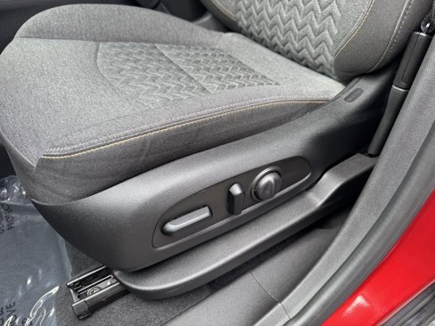 Used 2023 Chevrolet Equinox LT image 15