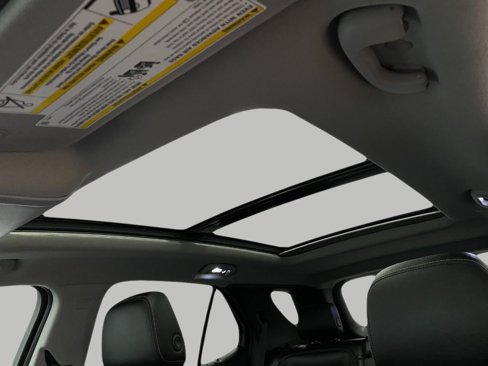 Used 2018 Chevrolet Equinox Premier image 33