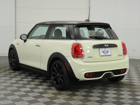 Used 2017 MINI Cooper S image 7
