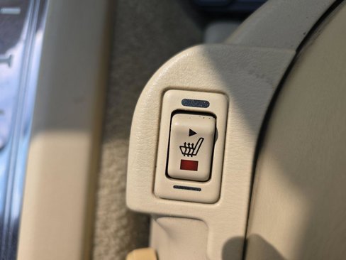 Used 1997 INFINITI J30 image 25