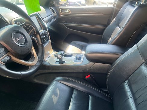 Used 2015 Jeep Grand Cherokee Limited image 28
