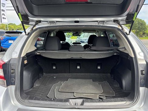 Used 2018 Subaru Crosstrek 2.0i Premium image 12