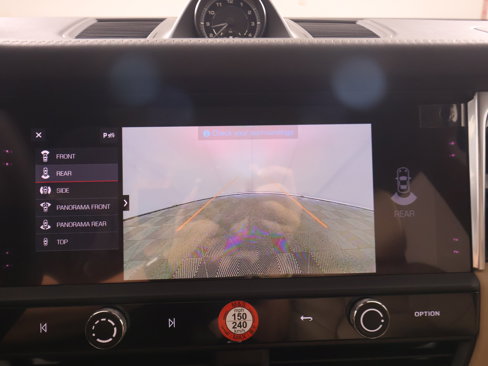 New 2025 Porsche Macan image 24