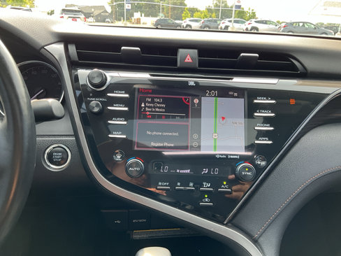 Used 2020 Toyota Camry XLE w/ Driver Assist Package image 21