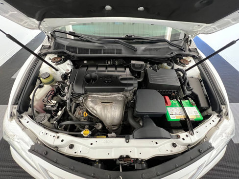 Used 2011 Toyota Camry XLE image 25