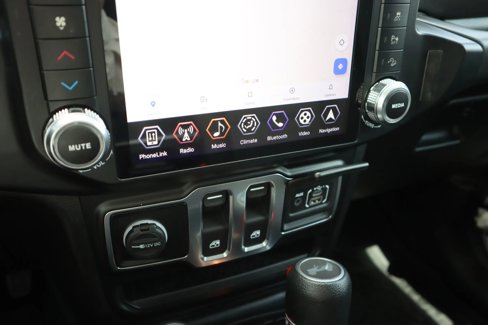Used 2022 Jeep Wrangler Sport image 20