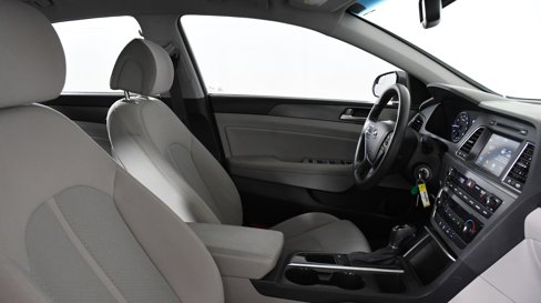 Used 2017 Hyundai Sonata Sport image 25