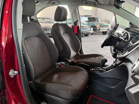 Used 2020 Chevrolet Sonic LT w/ Convenience Package image 47