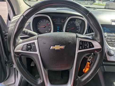 Used 2011 Chevrolet Equinox LT w/ Driver Convenience Package image 18