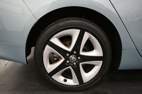 Used 2016 Toyota Prius Three Touring image 29