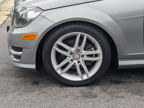 Used 2012 Mercedes-Benz C 300 4MATIC Sedan image 30