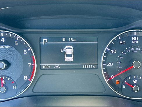 Used 2024 Kia Forte LXS image 12