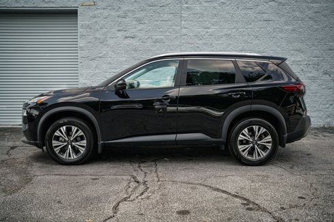 Used 2023 Nissan Rogue SV image 9