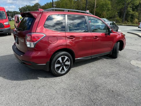Used 2017 Subaru Forester 2.5i Premium w/ All-Weather Package image 7