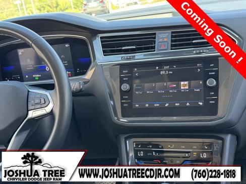 Used 2022 Volkswagen Tiguan SE image 21
