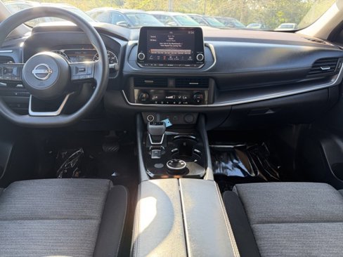 Used 2023 Nissan Rogue SV image 13