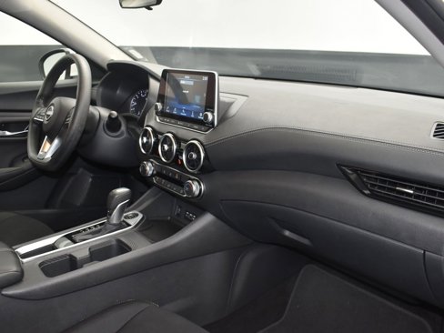 Used 2024 Nissan Sentra SV image 21