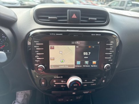 Used 2014 Kia Soul ! w/ Sun & Sound Package image 18