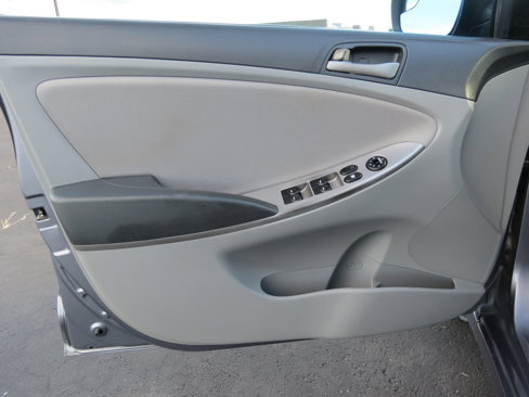 Used 2016 Hyundai Accent SE w/ Option Group 02 image 24