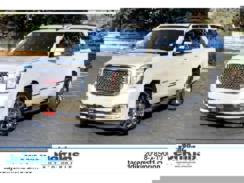 Used 2015 GMC Yukon XL Denali w/ Touring Package image 1