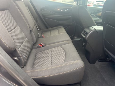 Used 2018 GMC Terrain SLE image 15