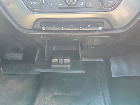 Used 2017 Chevrolet Silverado 2500 LT image 39