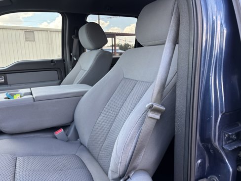 Used 2013 Ford F150 XLT w/ XLT Chrome Pkg image 11