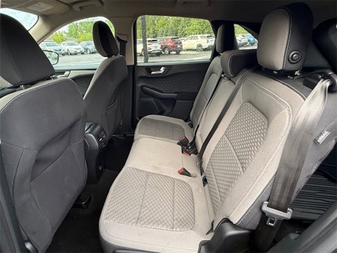 Used 2020 Ford Escape SE image 14