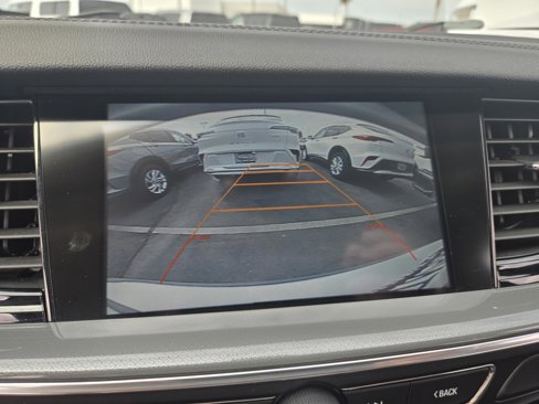 Used 2018 Buick Regal Preferred w/ Sights and Sounds Package image 18