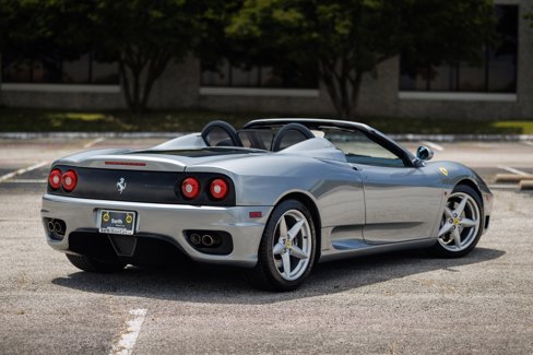 Used 2004 Ferrari 360 Spider image 13