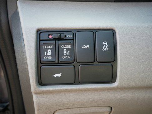 Used 2015 Honda Odyssey EX-L image 16