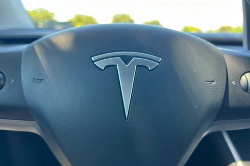 Used 2021 Tesla Model Y Performance image 49