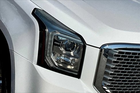 Used 2015 GMC Yukon XL Denali w/ Touring Package image 27