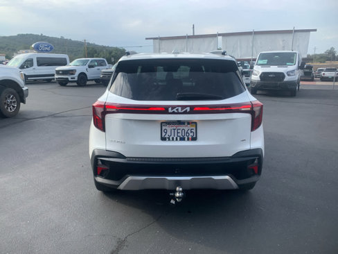 Used 2024 Kia Seltos SX w/ SX Sunroof Package image 6