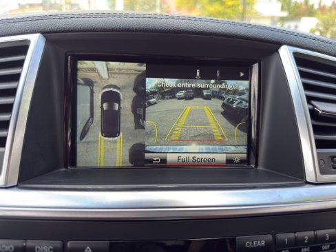 Used 2015 Mercedes-Benz GL 450 4MATIC image 22