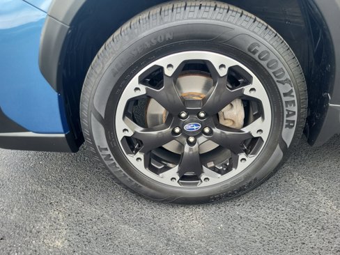 Used 2022 Subaru Crosstrek 2.0i Premium w/ Moonroof Package image 18