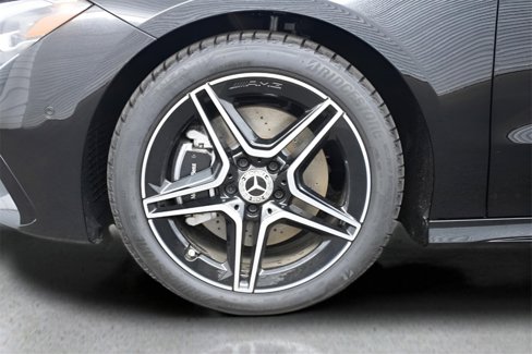 Used 2025 Mercedes-Benz CLA 250 4MATIC image 4